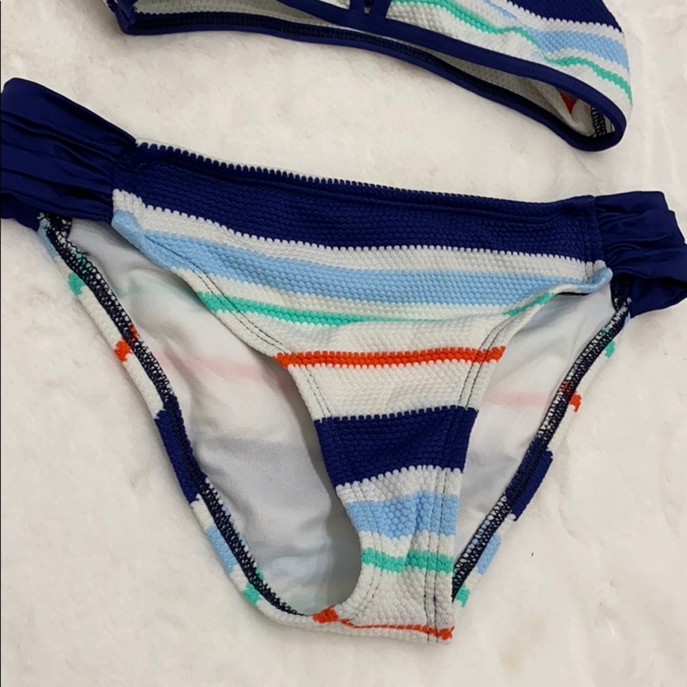 Splendid Striped Swimsuit - Picture 4 of 9